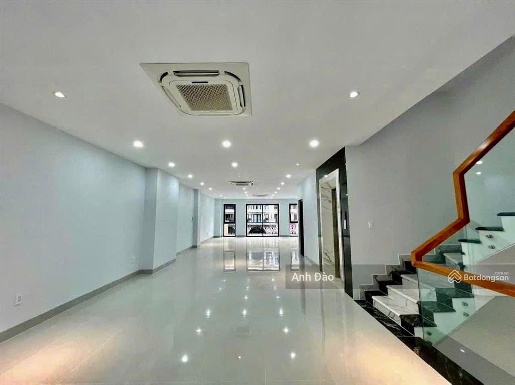 Mbkd mới mặt tiền nguyễn văn trỗi, khu ngân hàng quận phú nhuận. gần nguyễn trọng tuyển
