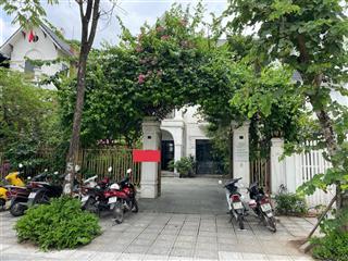 Chủ nhà cần bán căn biệt thư sân vườn 330m2 khu c geleximco