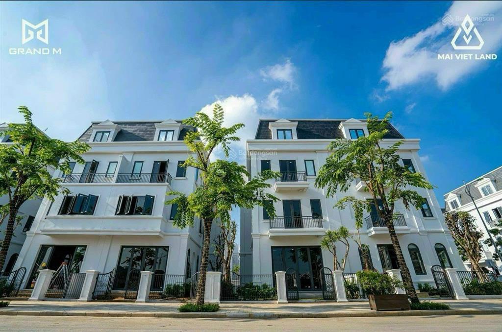 Bán gấp căn 170m2 dãy q3 cạnh cluphouse có sổ solasta nam cường
