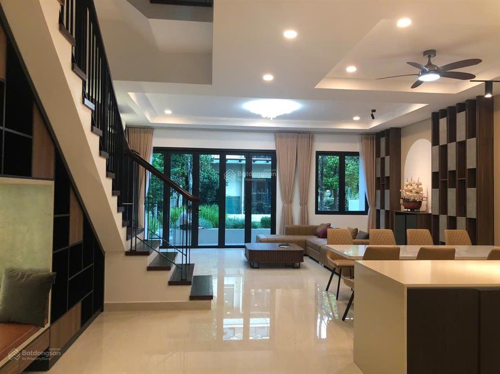 Parkcity hà đông cần bán căn biệt thự liền kề 154m2, 220 m2 full nội thất