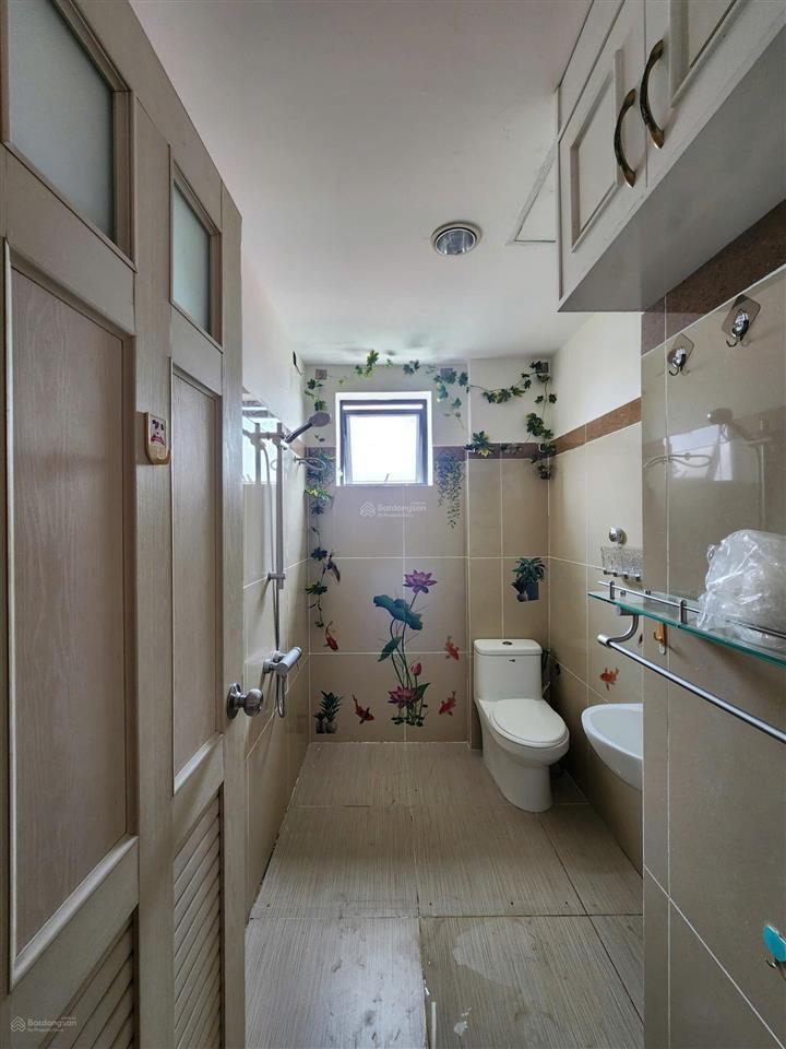 Bán 90m2 2pn 2wc nhà trống giá 3 tỷ giá rẻ hơn thị trường 150tr bảo đảm 100% tin thật inbox em