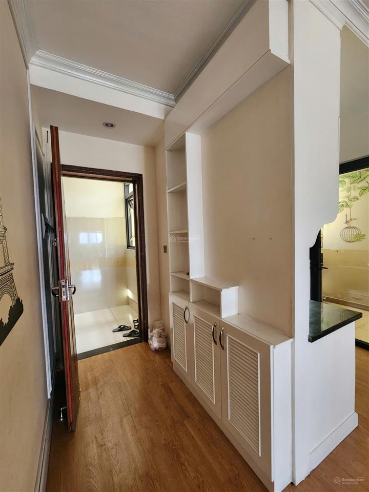 Bán 90m2 2pn 2wc nhà trống giá 3 tỷ giá rẻ hơn thị trường 150tr bảo đảm 100% tin thật inbox em