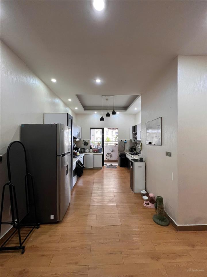 Bán 161m2 3pn 4wc full nt nhà đẹp đã thiết kế sẵn chủ đang ở giá 4,650 tỷ tại era town đức khải q7