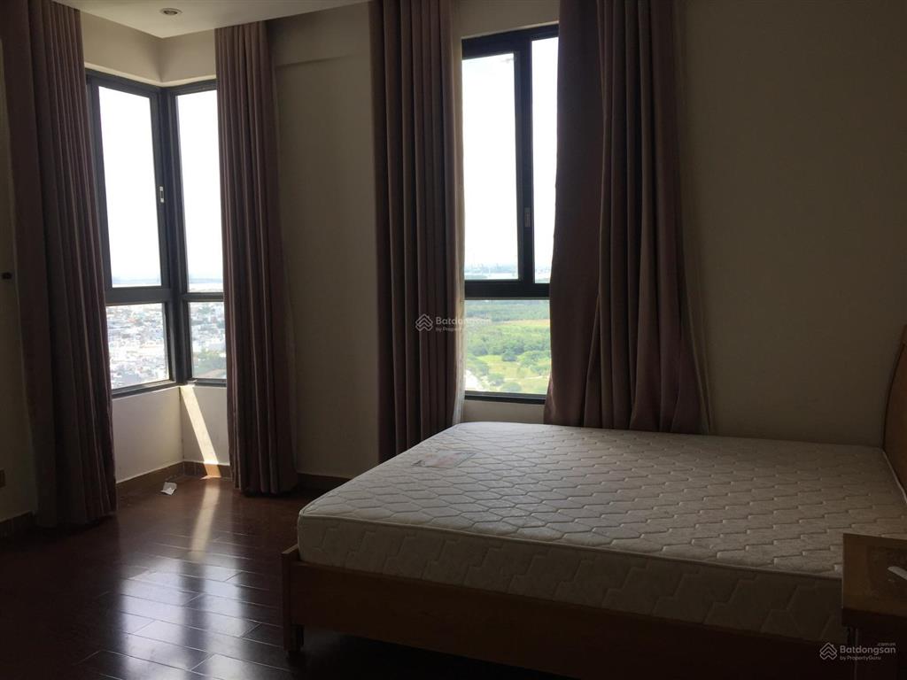 Bán 160m2 đã giảm sâu 3pn 4wc 4,9 tỷ đang sẵn pass giá cực tốt sd như penthouse tại era town q7