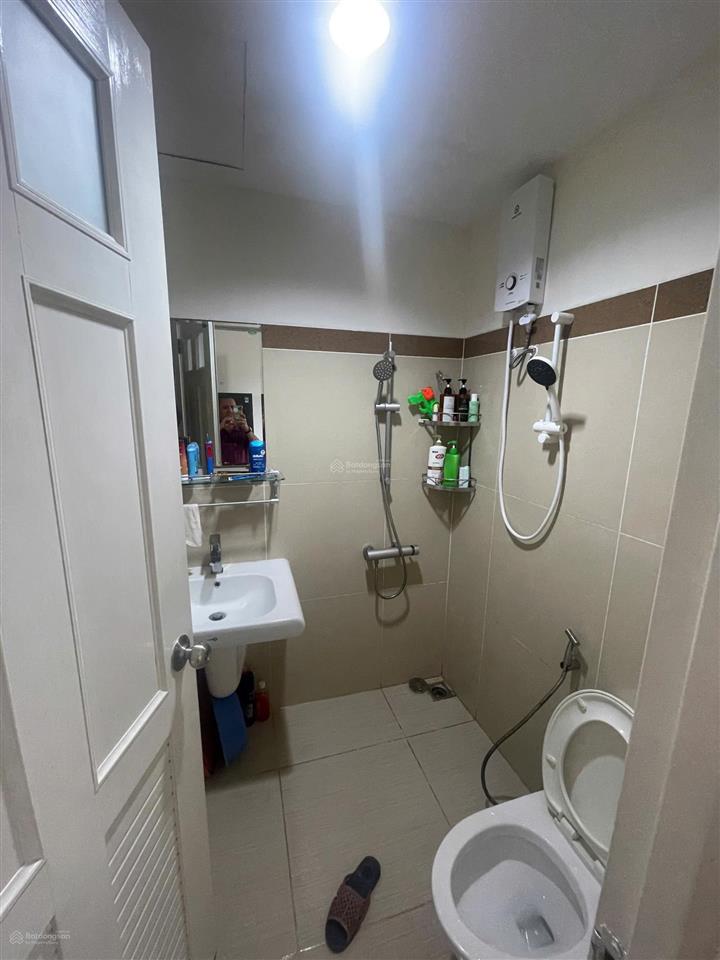 Bán 65m2 2pn2wc full nt căn góc hướng đông nam 3,550 tỷ có sổ hồng inbox xem nhà dể ợt