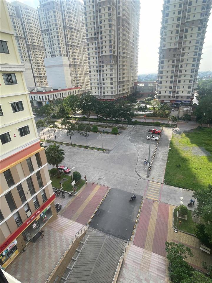 Bán 65m2 2pn2wc full nt căn góc hướng đông nam 3,550 tỷ có sổ hồng inbox xem nhà dể ợt