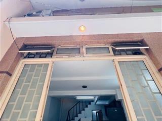 Nhà 4 tầng vị trí vip quận 3 sát mặt tiền trường sa.trệt lửng.2 lầu .3pn.3wc.hẻm 6m.giá chỉ 5 tỷ 85