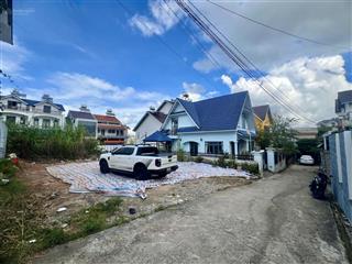 Bán lô đất đẹp khu nam hồ p11 tp đà lạt (giá 7,4tỷ tl)