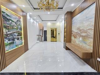 Nhà đẹp  mới tinh 6 tầng thang máy  phố vũ trọng phụng  vừa ở vừa kinh doanh online 25,5tr/tháng