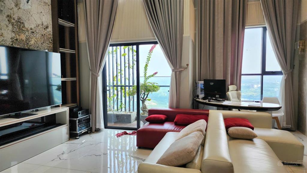 Bán căn penthouse mới hoàn thiện full nội thất cao cấp chung cư ht pearl 5 phút ra phạm văn đồng