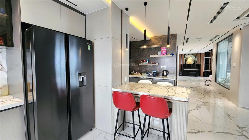 Bán căn penthouse mới hoàn thiện full nội thất cao cấp chung cư ht pearl 5 phút ra phạm văn đồng