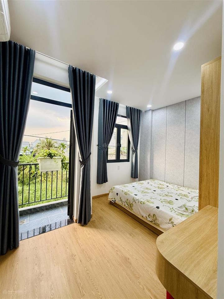 Nhà xây mới 3pn giá rẻ q12 cuối hà huy giáp gần gò vấp