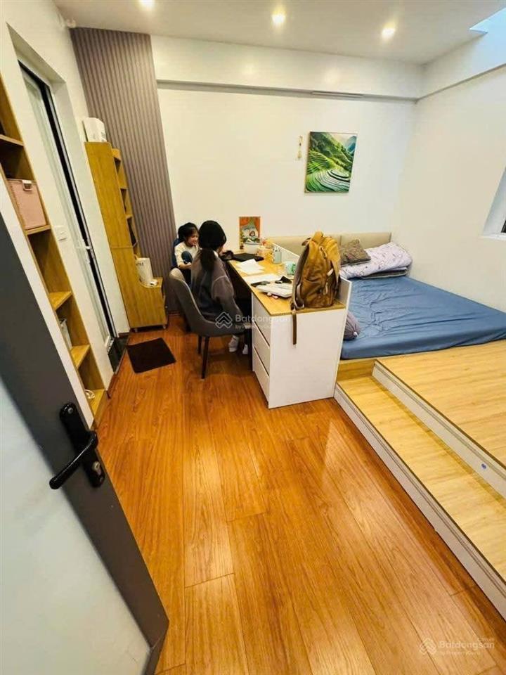 Cần bán căn 3 ngủ, tòa b star tower số 83 khương trung, thanh xuân. 92m2, nội thất đẹp, giá 7.8 tỷ