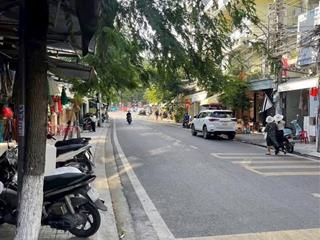 Bán căn nhà mặt tiền đường tháp bà ph. nam nha trang. vị trí gần biển (150m) khu kinh doanh sầm uất