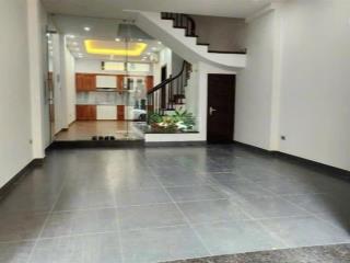 Cần bán gấp nhà siêu đẹp phân lô vỉa hèkinh doanh đỉnhdương khuêcầu giấy 70m2*5t*5mt=28.5 tỷ