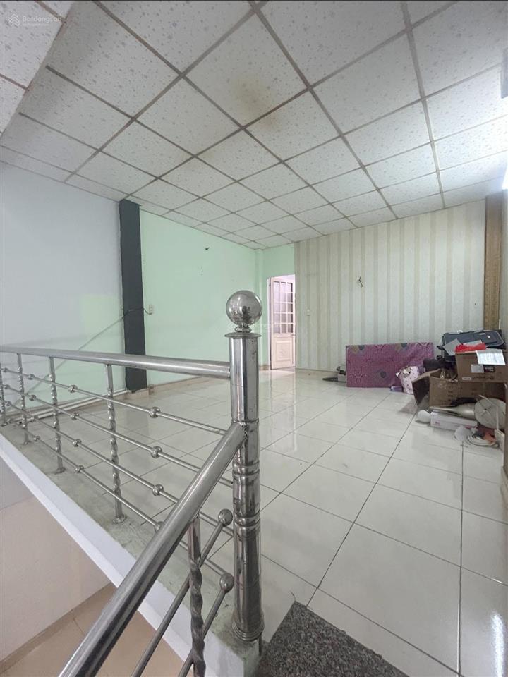 Bán nhà mê lửng đúc dt lớn 77m2, kiệt oto 4m tô hiệu  hoà minh