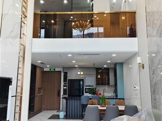 Thuê ngay căn hộ penthouse duplex hiếm the crest metropole cao cấp 4pn 240m2 full nt mới, giá 247tr