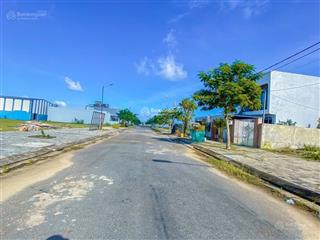 Bán đất khu số 9 block e8 , diện tích 168m ngay chợ luôn ạ