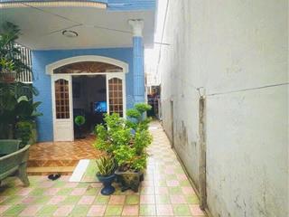 Chủ gởi bán nhà rộng 105m2 (5m x 21m) sổ riêng thổ cư 100% đường oto ngay chợ hóa an.giá chỉ 2.15tỷ