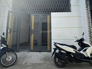 Bán nhà cấp 4 mới (dt 93m2  ngang 5m) sổ riêng thổ cư 100% đường oto p. bửu hoà. giá chỉ 2,4 tỷ