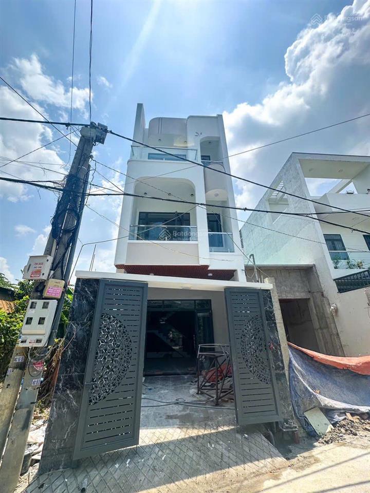 Chủ gởi bán nhà 1 trệt 2 lầu (hoàn công) ngay cổng sau công ty pouchen p. bửu hoà. giá chỉ 4,2 tỷ