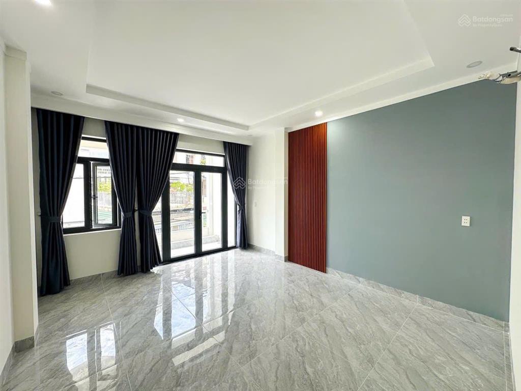 Chủ gởi bán nhà 1 trệt 2 lầu (hoàn công) ngay cổng sau công ty pouchen p. bửu hoà. giá chỉ 4,2 tỷ