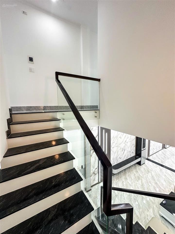 Chủ gửi bán nhà 1 trệt 1 lầu (hoàn công) ngay cầu bửu hoà (p. biên hoà mới). giá chỉ 3,8 tỷ