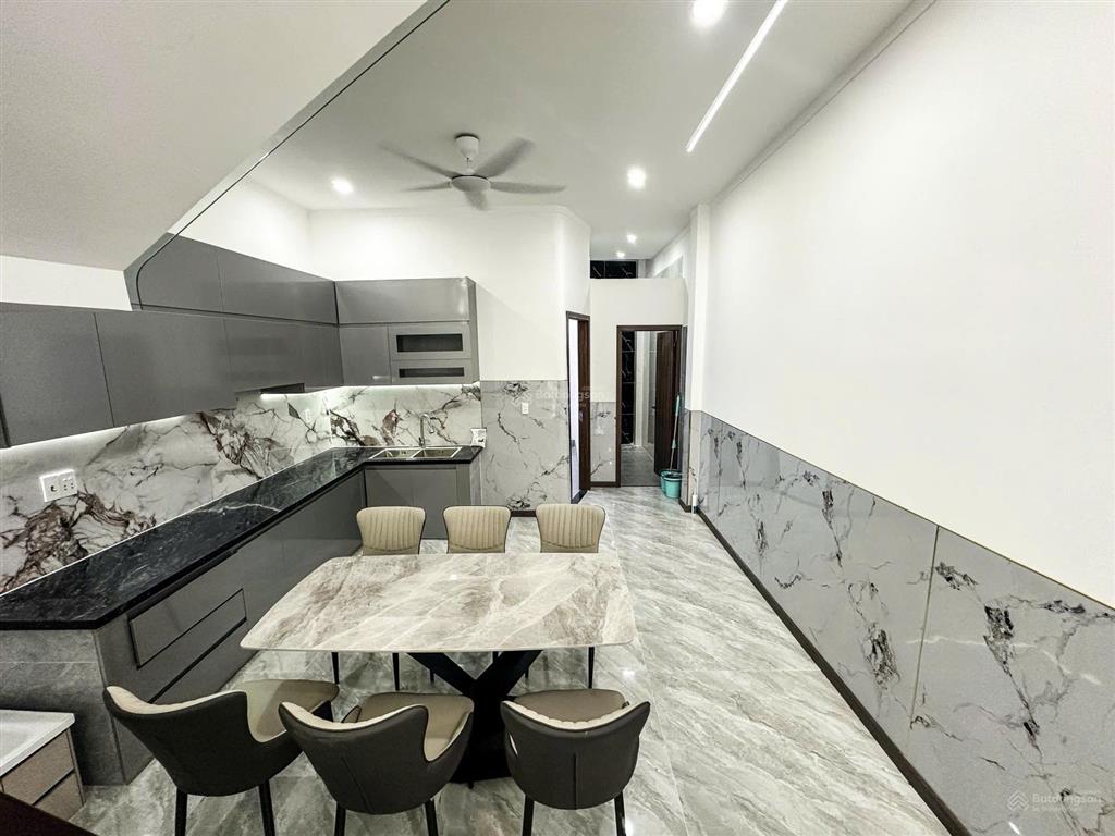 Chủ gửi bán nhà 1 trệt 1 lầu (hoàn công) ngay cầu bửu hoà (p. biên hoà mới). giá chỉ 3,8 tỷ