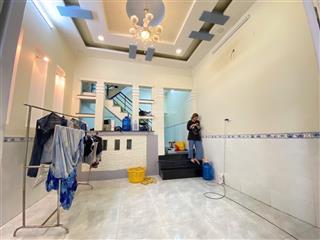 Bán nhà 1 trệt 1 lầu ngay khách sạn 5 sao central park thuộc p. tân mai. giá chỉ 3,1 tỷ