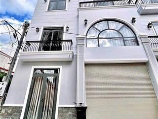 Chủ gửi bán nhà phố 1 trệt 2 lầu vị trí ngay gx phúc hải thuộc p. tân phong. giá chỉ 4,5 tỷ