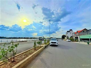 Bán đất 2 mặt tiền trước sau (dt 1.166m2  ngang 40.6m) view sông bờ kè bửu long. giá chỉ 50 tỷ