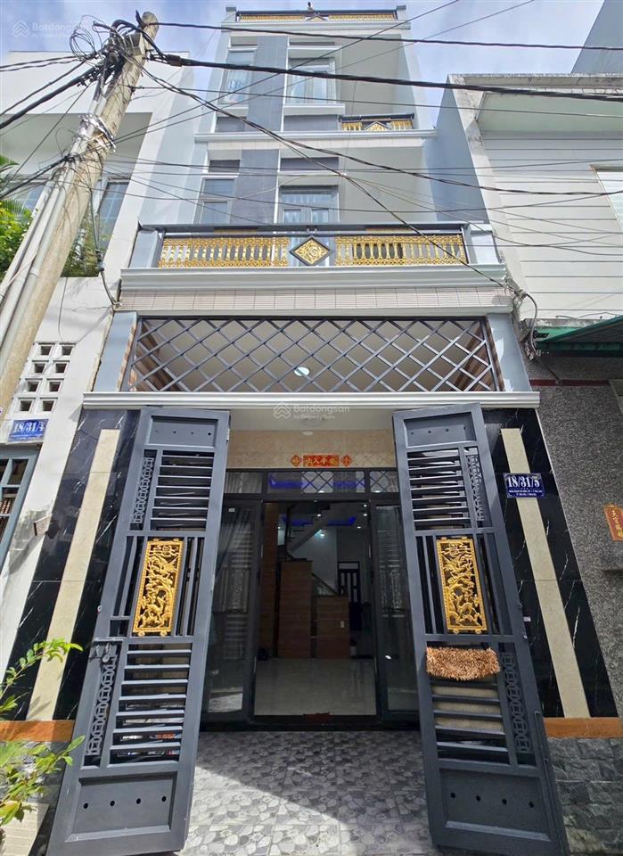 Chủ gửi bán căn nhà 1 trệt 2 lầu (hoàn công) tại kdc ngay chợ mới bửu long. giá chỉ 3.950 tỷ