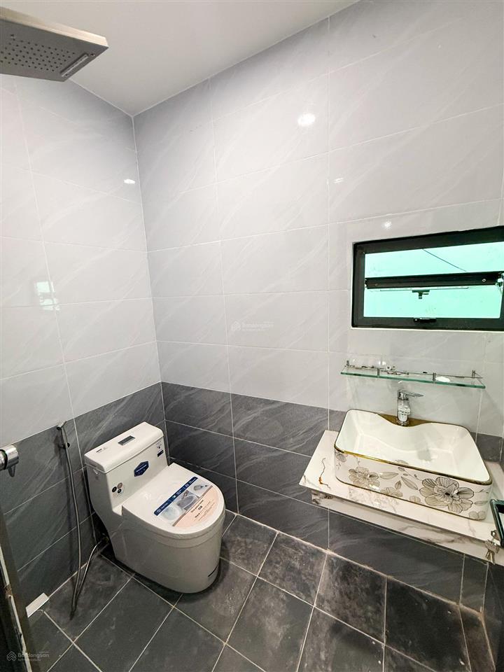 Bán nhà 1t1l (dt 80m2) sổ riêng thổ cư 100% ngay trường học lạc hồng p. bửu long. giá chỉ 2,8 tỷ