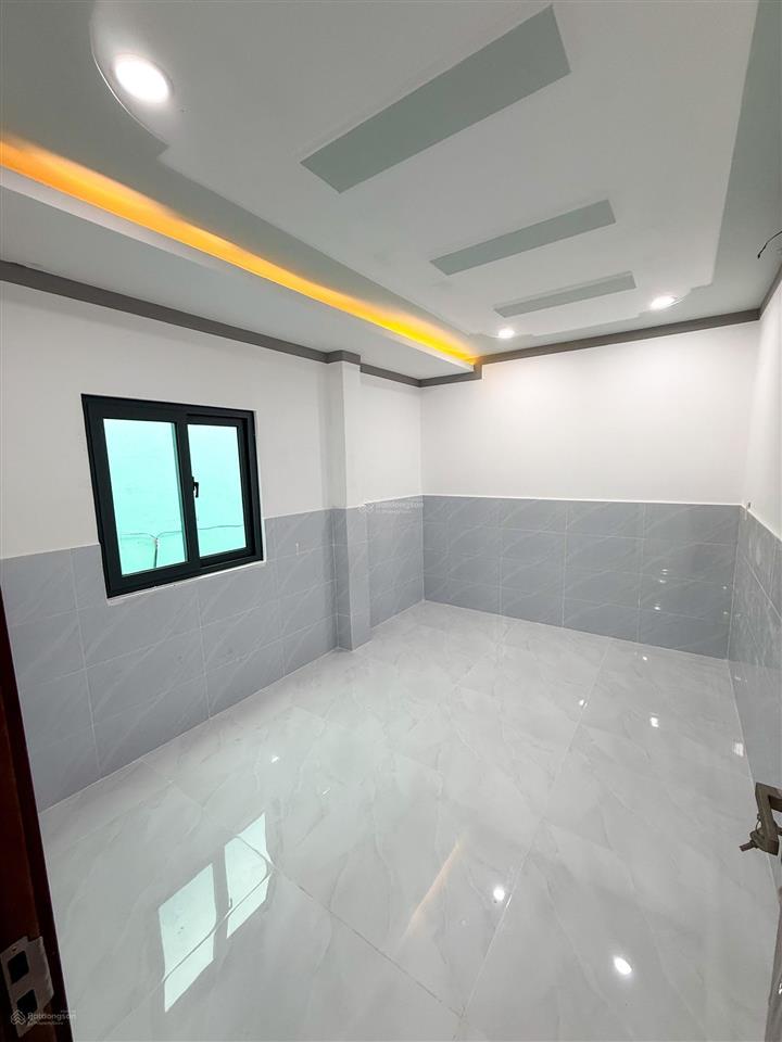 Bán nhà 1t1l (dt 80m2) sổ riêng thổ cư 100% ngay trường học lạc hồng p. bửu long. giá chỉ 2,8 tỷ