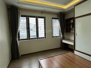 Cho thuê nhà 66 tân mai, hoàng mai 50m, 5 tầng nhà mới nội thất đầy đủ oto vào nhà giá 16tr