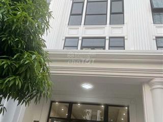 Cần cho thuê nhanh btlk louis city hoàng mai 100m, 5,5 tầng mới ht có thang máy, đh đầy đủ