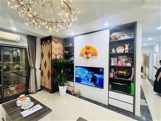 Bán cc goldsilk complex, 7,6 tỷ, 120m2, 3pn, 2wc, đông nam