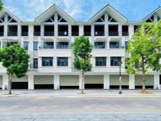Hơn 16tỷ chút cho một căn liền kề đông dương view công viên đẹp mê ly