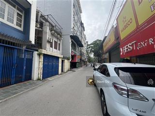 Chính chủ vỡ bank ngõ hoàng cầu ô tô tránh kinh doanh, vỉa hè building, 125m2, mặt tiền 8.5m, 40 tỷ