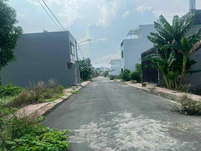 Cần bán nhanh nền h giá tốt hướng đông nam tại kdc đông dương, p phú hữu dt 5x20m  giá bán 50tr/m2
