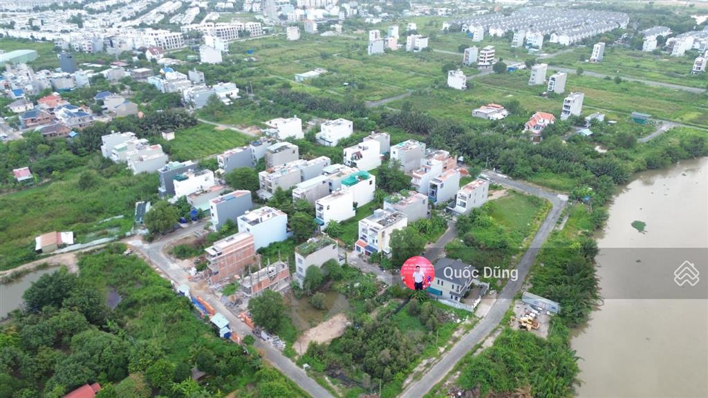 Bán lô h  dt 5x20m(100m2)  tại kdc đông dương, p. phú hữu  pháp lý hợp đồng mua bán  giá 4,7 tỷ