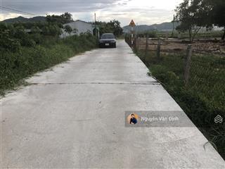 Thị trấn phước hảidt 3550m2 có tới 81m mặt tiền bê tông xe hơi gần uỷ banra biển 5pgiá 1,4tr/m