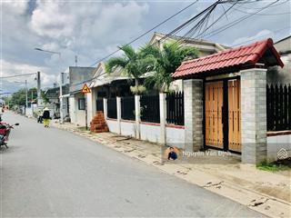 Góc 3 mặt tiềnđi bộ ra biển phước hải 200mnhà cực đẹpdt139m2 19mx7mfull thổ cưgiá 6ty