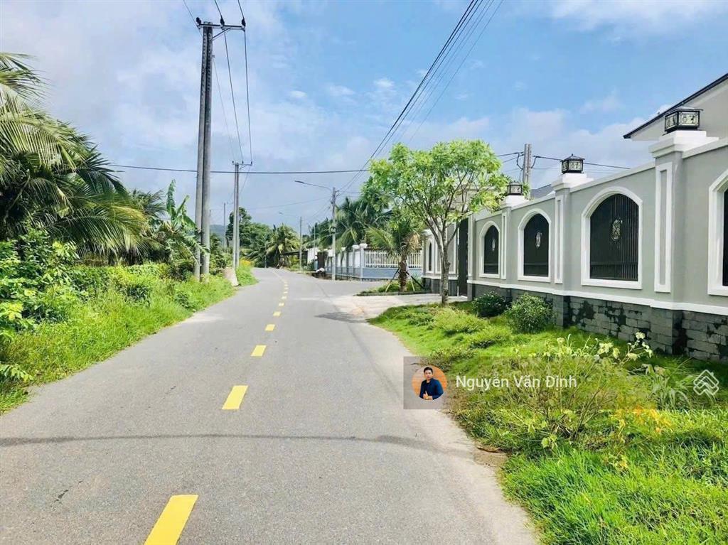 Phước hảira biển 5p180m2có 11m mặt tiền nhựa80 thổ cưsổ sẵngiá chỉ 1tyxx