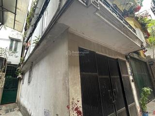 Bán nhà nghi tàm, 4tầng. dt50m2, giá 10.5tỷ, cách oto tránh 15m + nhà dân xây lâu nhưng vẫn còn k