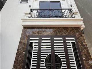 Bán nhà riêng 5 tầng, 3pn, 4wc, giá cực chất 6,9 tỷ, 34m2 tại hồng mai, hai bà trưng, rất gần phố.