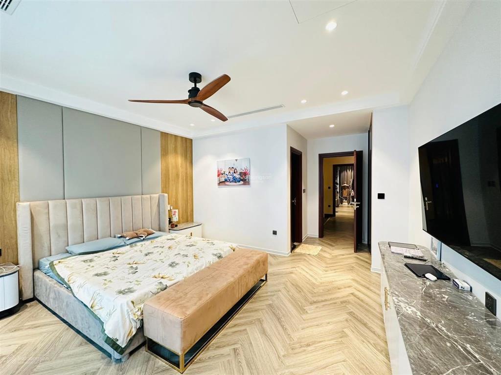 Bán nhà riêng 13,1 tỷ, 45m2 x 6 tầng tại bạch mai, hai bà trưng, nhà mới hiện đại,gần phố,ngõ thông