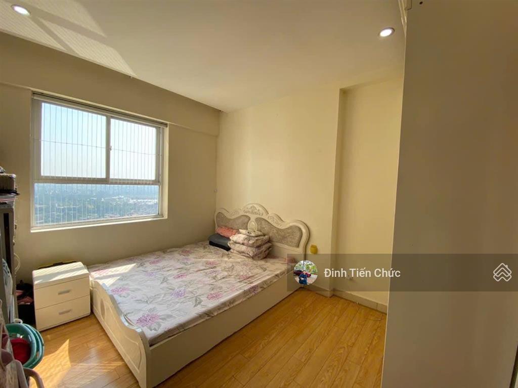 Chính chủ bán gấp chung cư 2 phòng ngủ, tầng trung ct1b1 tại kđt xa la, 3.x tỷ, 84m2, hà đông