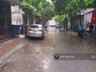 Bán bt liền kề tại văn quán, 21.7tỷ, 82m2, nhiều tiện ích gần kề, kinh doanh, vỉa hè sát đường đôi