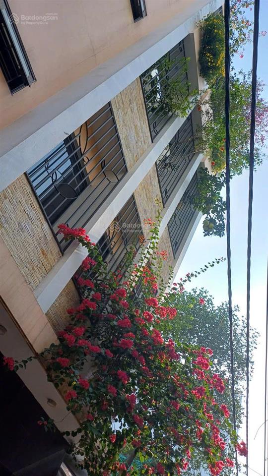 Hà huy tập phù đổng hà nội  nhà 4 tầng đẹp  đất phân lô ô tô đỗ dt 86 m2 mặt tiền 6 m  giá 13tỷ6